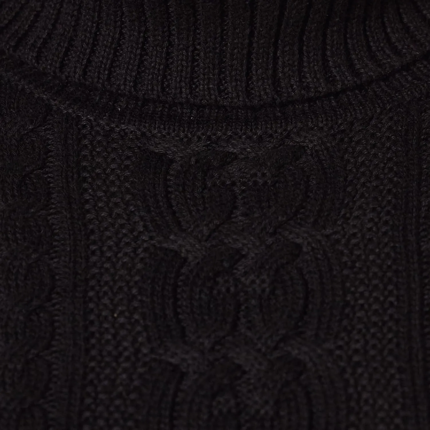 Amazon Essentials Women's Fisherman Cable Turtleneck Sweater (Available in Plus Size)