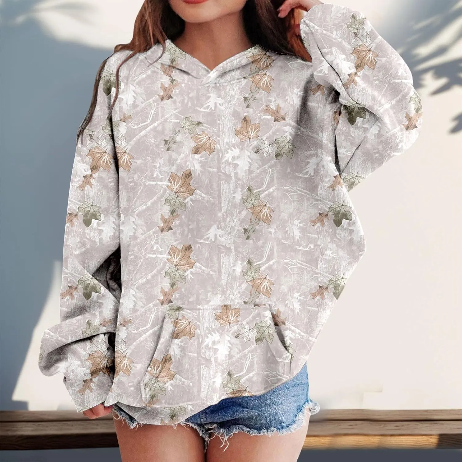 Camo Hoodies for Teen Girls Cute Sweatshirt Maple Leaf Print Oversized Fleece Sweatshirts Pullover Tops with Pocket