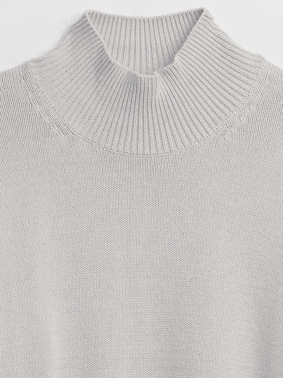 GAP Women's Cotton Turtleneck Sweater