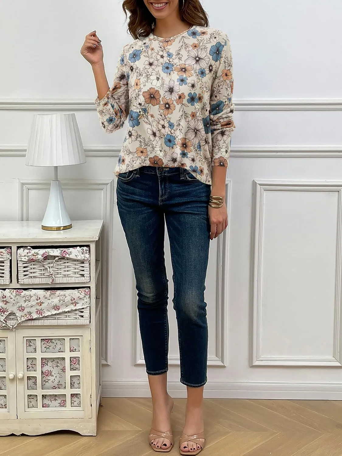 JUSTFASHIONNOW Womens Long Sleeve Tops Casual Shirts for Women Summer Flower Printed T Shirt Crewneck Floral Tee