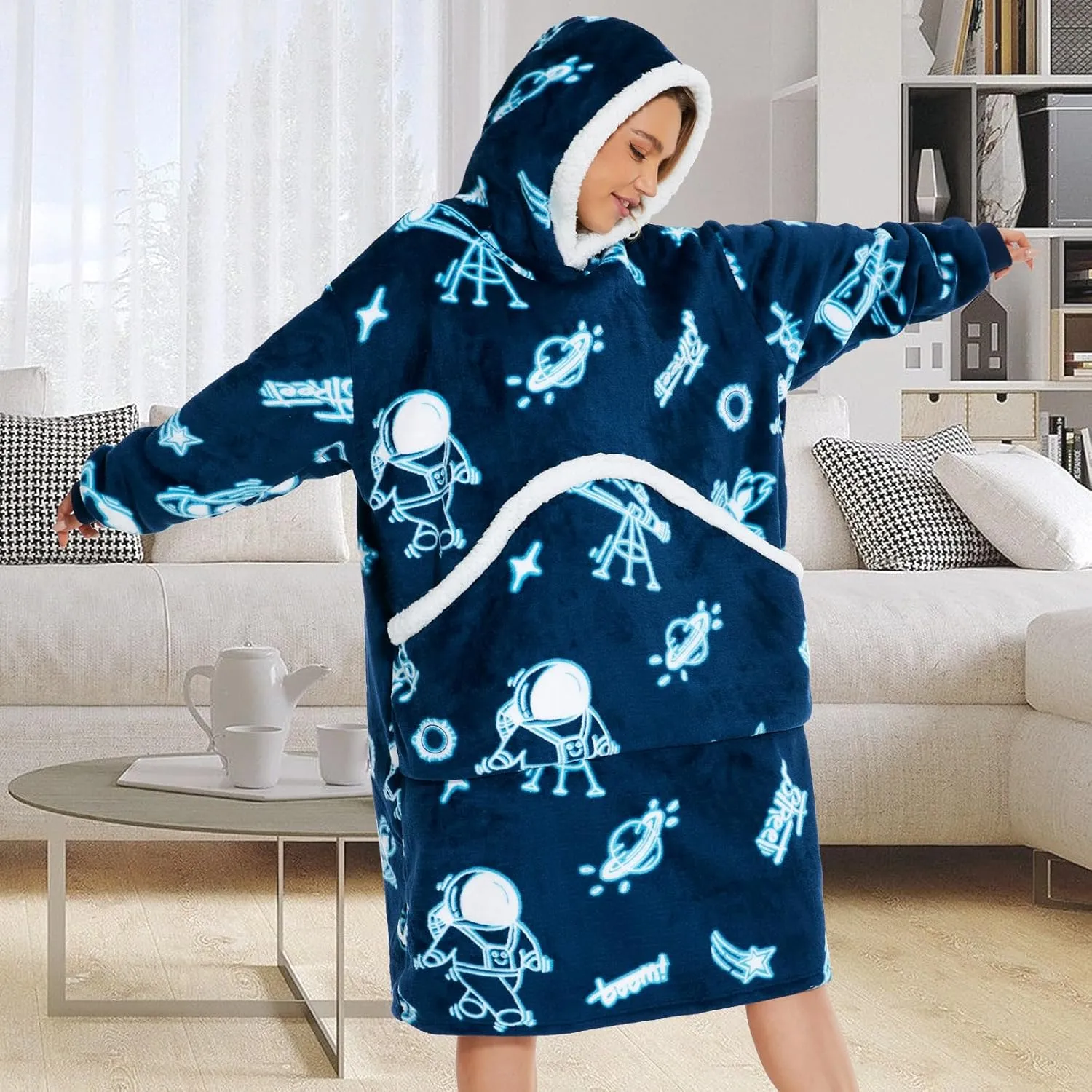 Wearable Blanket Hoodie, Oversized Sherpa Fleece Hooded Blanket Giant Pocket for Adults One Size 2024