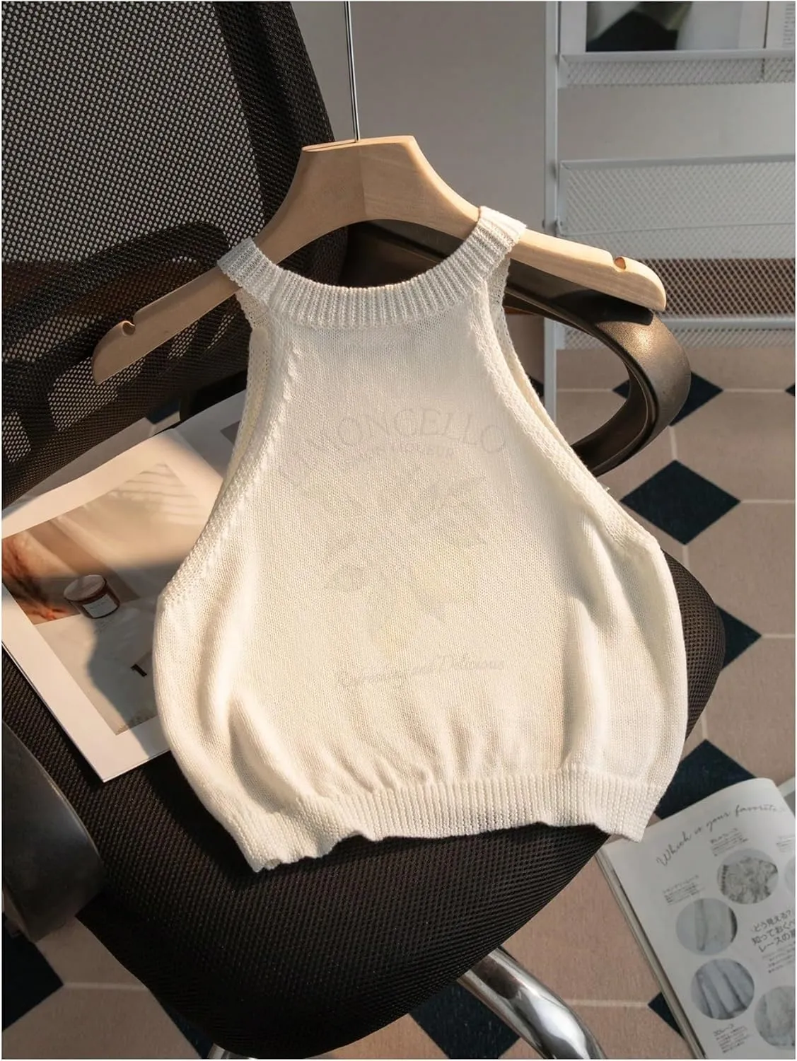 Women's Lemon Graphic Sleeveless Sweater Tank Top Knitted Slim Fit Crop Halter Tops