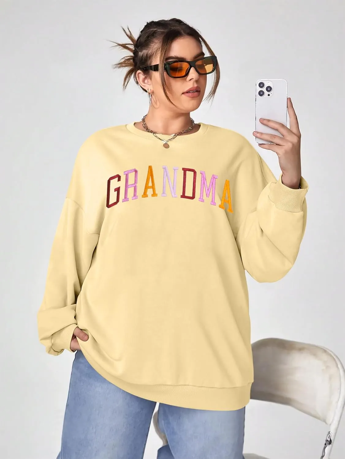 YI XIANG RAN Grandma Sweatshirt for Women - Embroidered Long Sleeve Pullover Top, Oversized